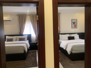 家庭公寓, 3 间卧室 | 高档床上用品、客房内保险箱、特色装修、特色家居