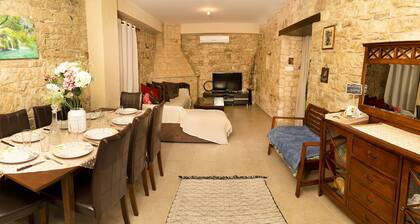 Salamiou Stone House