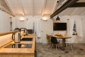 Deluxe Studio (3) | Private kitchen | Fridge, microwave, stovetop, dishwasher - Luxury Apartment Lina - III (Dubrovnik)