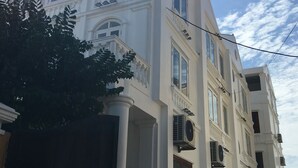 Front of property - Gioan villa (Da Nang)