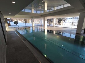 Innenpool, beheizter Pool