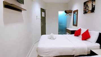 1 bedroom, desk, free WiFi