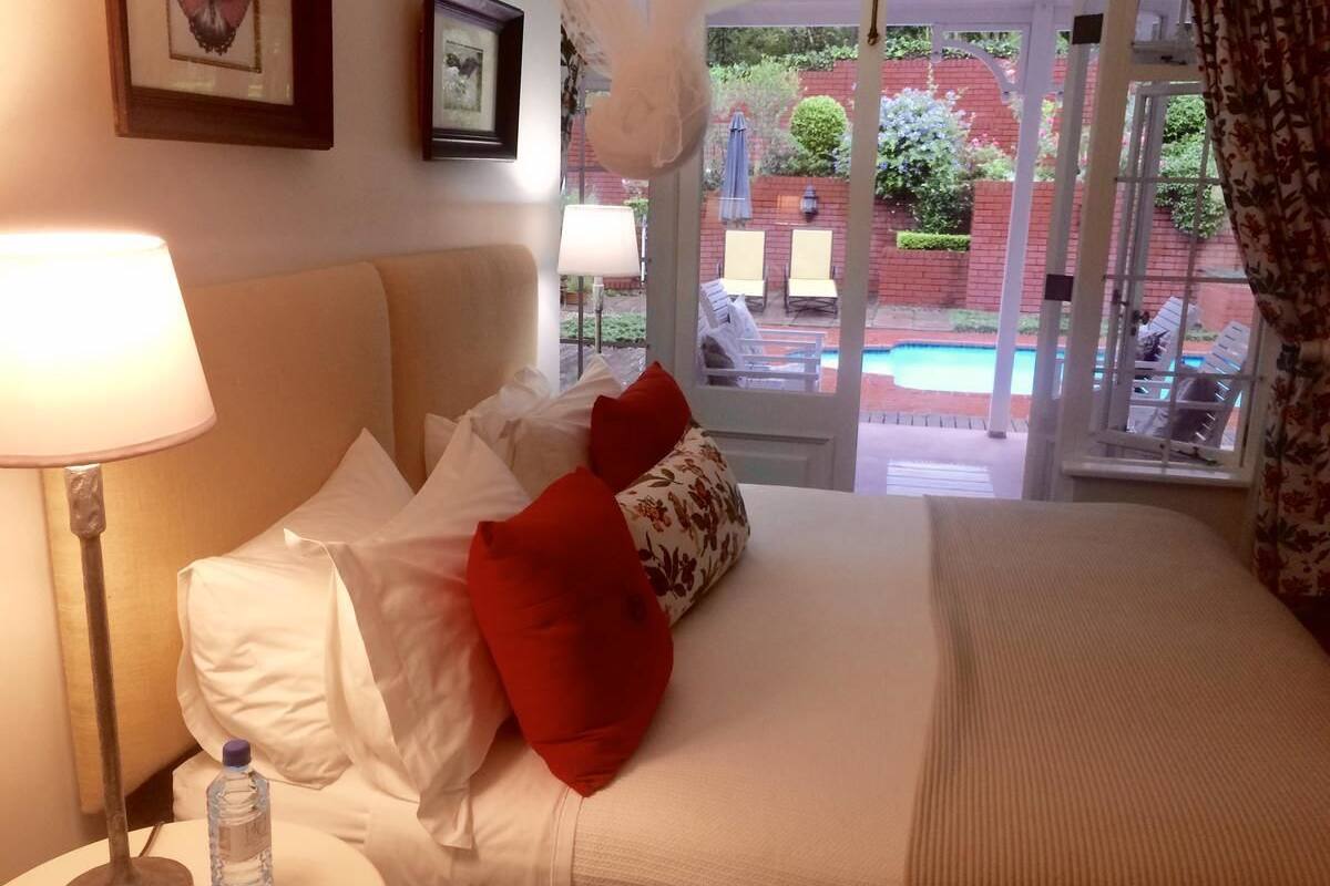 Livingstone Room | In-room safe, desk, free WiFi, individually decorated