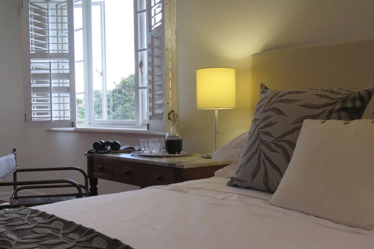 Safari Room | In-room safe, desk, free WiFi, individually decorated