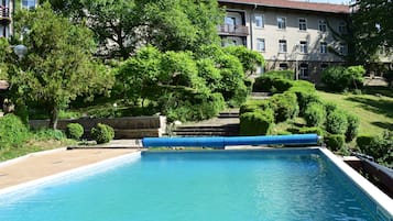 Piscina stagionale all'aperto