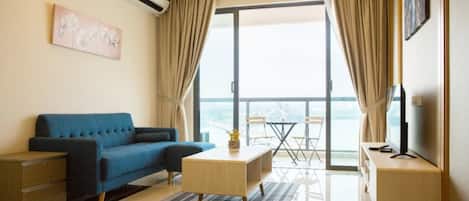 Apartment, 2 Bedrooms | Living room