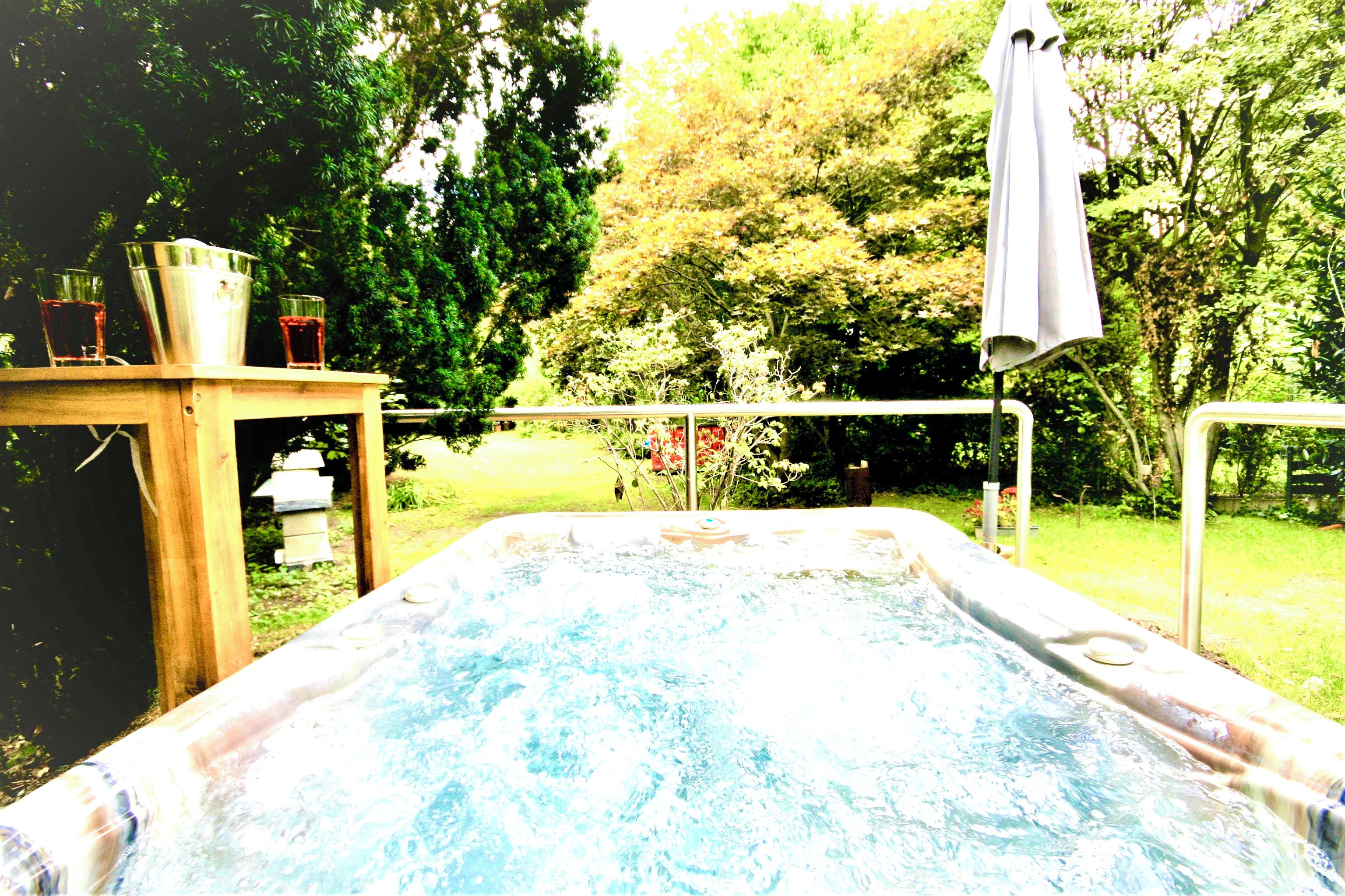 室外 Spa 池
