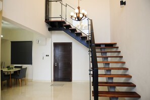 Apartment, 2 Bedrooms | Living area