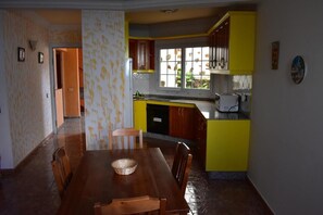 Apartment, 3 Schlafzimmer, Nichtraucher | Speisen