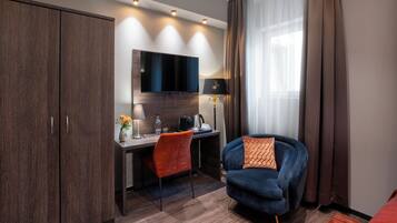 Deluxe-Doppelzimmer | Allergikerbettwaren, Zimmersafe, laptopgeeigneter Arbeitsplatz