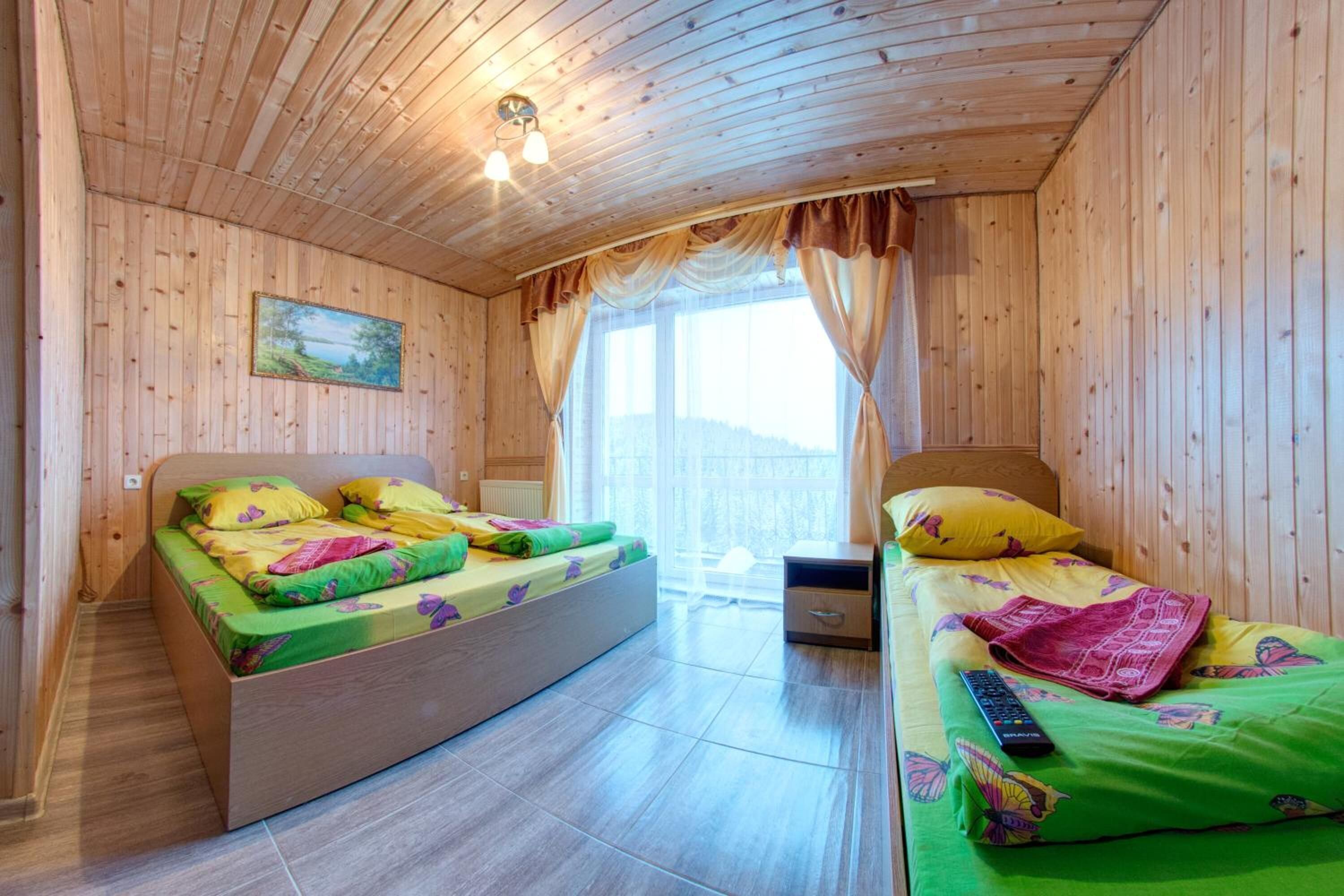 Blackout drapes, soundproofing, iron/ironing board, free WiFi