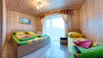 Blackout drapes, soundproofing, iron/ironing board, free WiFi