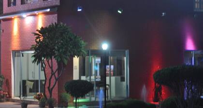 Hotel Goverdhan Tourist Complex