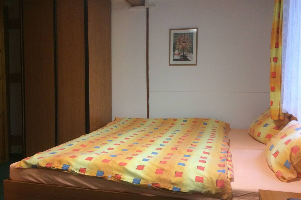 Basic Double Room | WiFi (free)