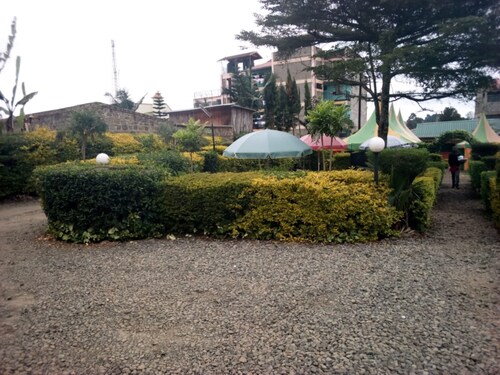 Green Hut Guest House