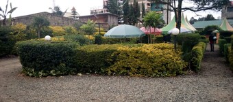 Green Hut Guest House