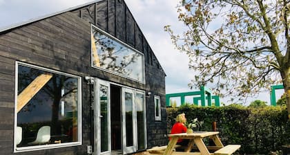 In het huis van Jo Daggert