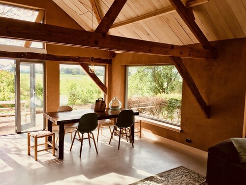 In het huis van Jo Daggert