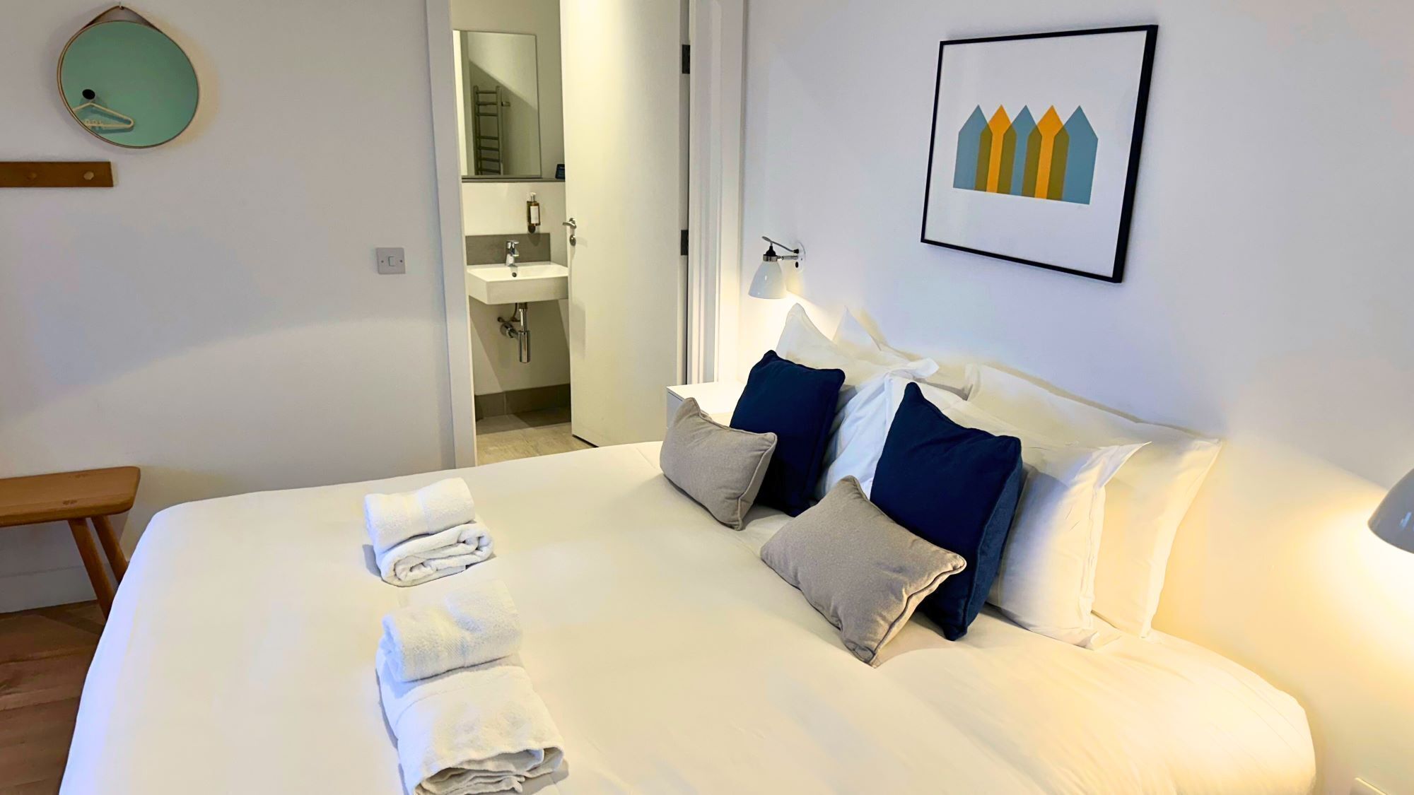 1 多间卧室、熨斗/熨衣板、WiFi