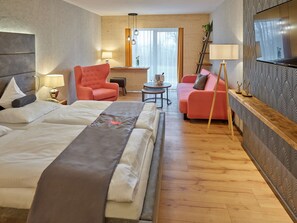 Premium-værelse | Allergivenligt sengetøj, minibar, pengeskab på værelset