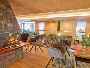 Siddeområde i lobbyen