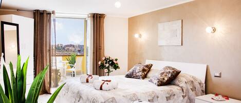 Deluxe Triple Room, Terrace (La Terrazza) | Free WiFi, bed sheets