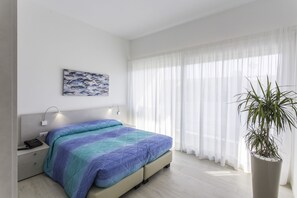 Coffres-forts dans les chambres, Wi-Fi gratuit, draps fournis