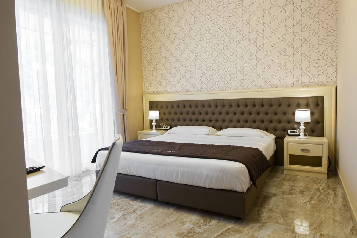1 chambre, minibar, bureau, chambres insonorisées
