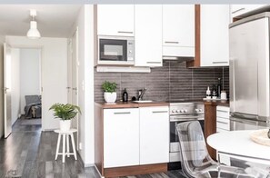 Leilighet – city, badstue | Eget kjøkken | Kjøleskap, mikrobølgeovn, ovn og kokeplater
