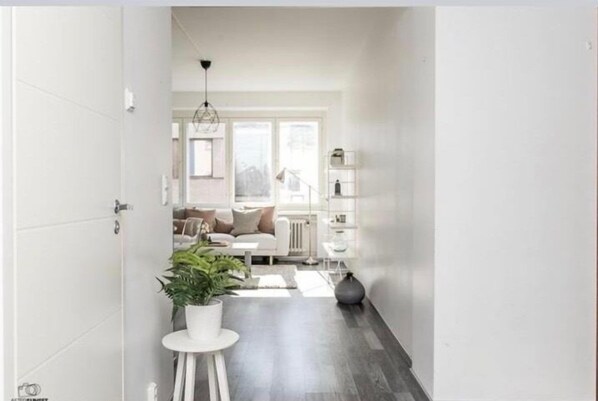 Leilighet – city, badstue | Oppholdsrom | Flatskjerm-TV