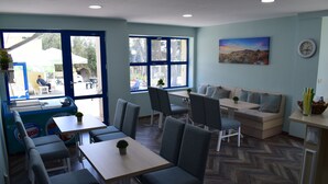 Breakfast area - Balneo Hotel St Mina (Burgas)