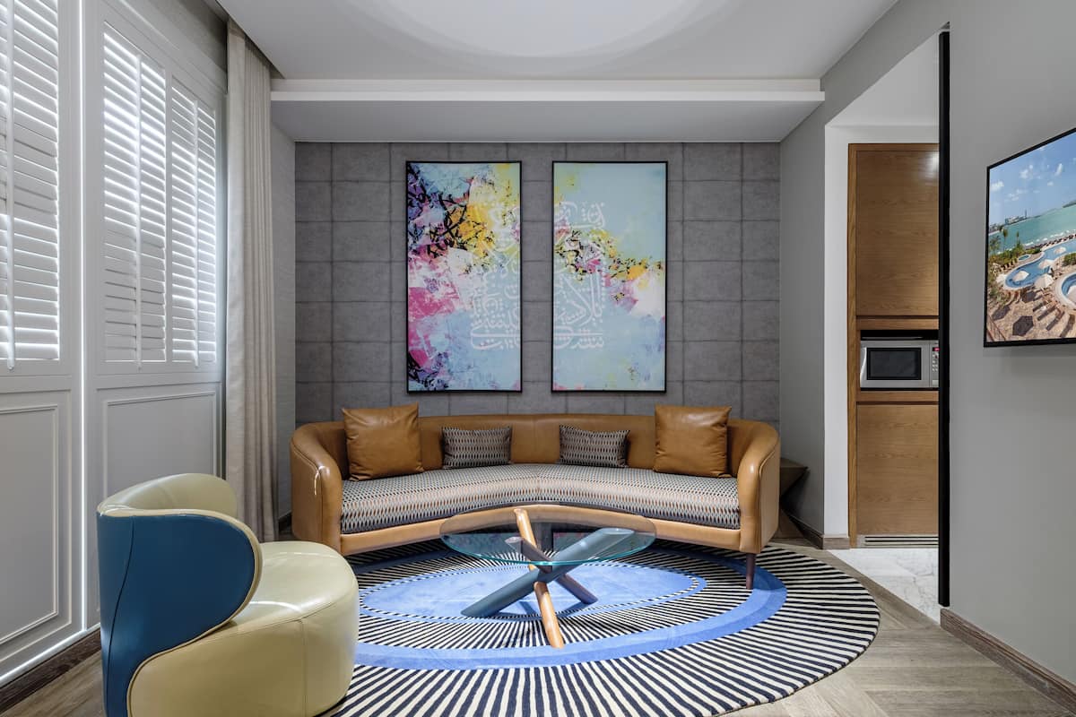 Andaz Family Studio | Premium bedding, in-room safe, individually furnished, desk