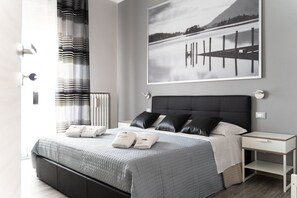Double Room, Private Bathroom | Individually decorated, desk, free WiFi, bed sheets - Baldacci Bed & Breakfast (Pescara)