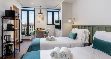 Feel Porto Wine Essence Flats