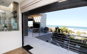 Exclusive Room | Balcony view