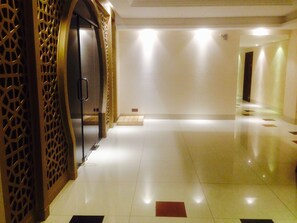 Exterior - The Royal Paradise (Dhaka)