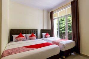 Superior Suite | Free WiFi, bed sheets - Hotel O Travel-inn (Pogung Lor)