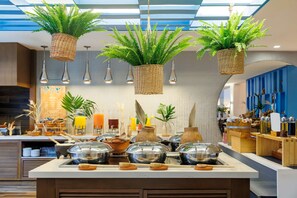 Dagelijks ontbijtbuffet (toeslag)