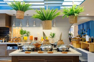 Daily buffet breakfast for a fee