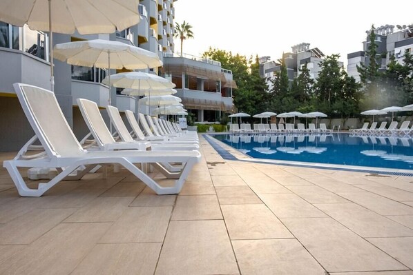 Piscine extérieure