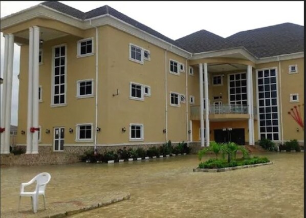 Exterior - Habitat Hotel and Resort (Port Harcourt)