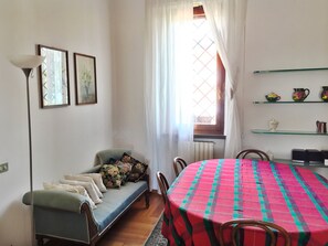 Interior - Casa Carlotta Matile Apartment in the Villa (Massa)