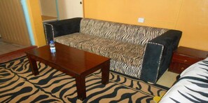 Executive-Zimmer | Bügeleisen/Bügelbrett, kostenloses WLAN, Bettwäsche