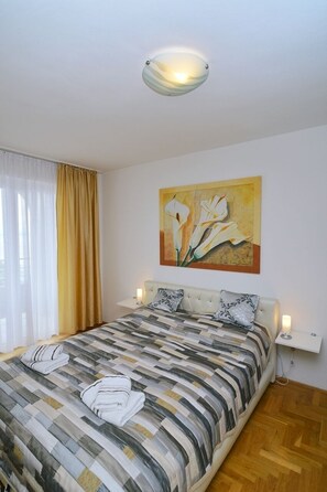 1 Schlafzimmer, WLAN, Bettwäsche