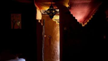 Chambre Triple | Wi-Fi gratuit, draps fournis