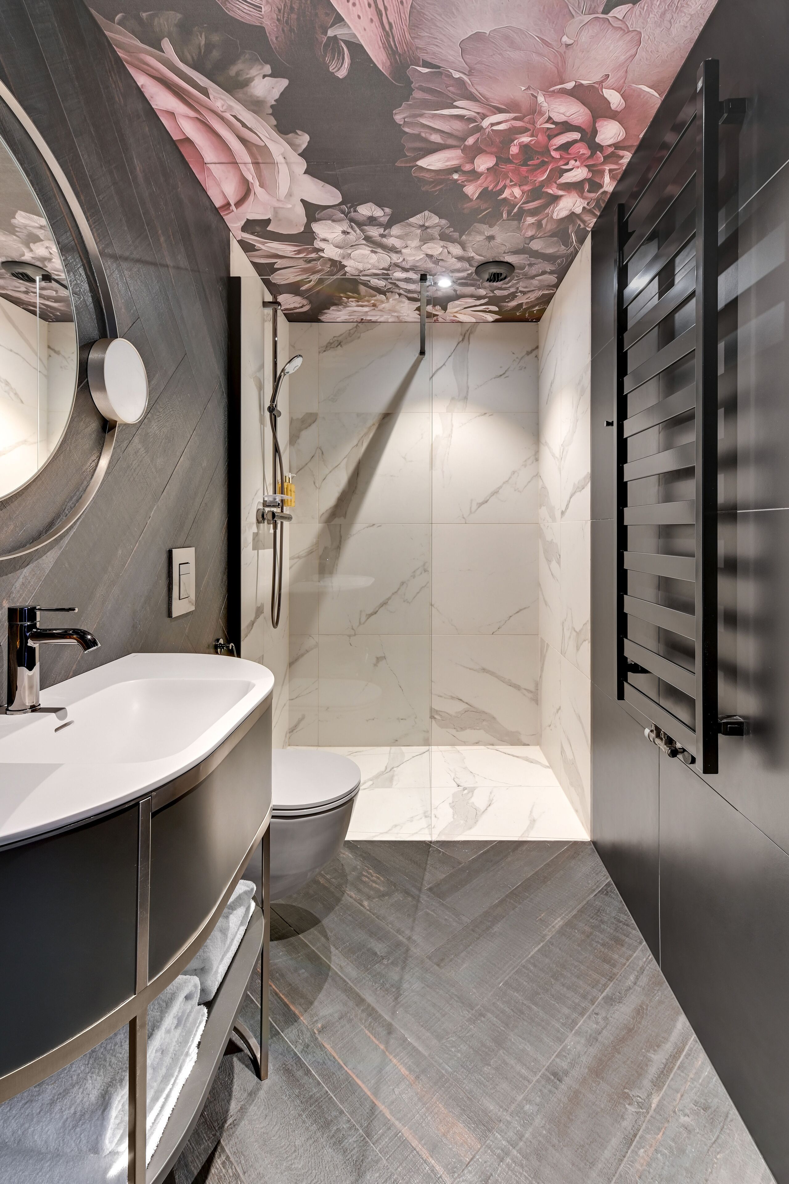 shower, free toiletries, hair dryer, bathrobes