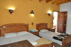 Tremannsrom – standard | Minibar og sengetøy