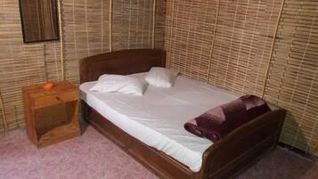 Minibar, bộ trải giường