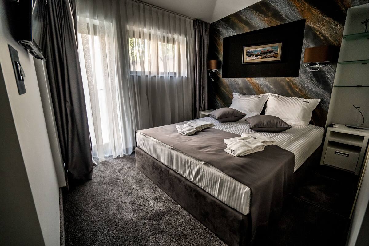 Apartment Old Town | 1 dormitorio, ropa de cama de alta calidad, colchones viscoelásticos