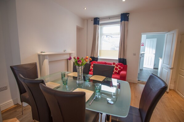 Servicio de comidas en la habitación